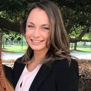 Meet your Posher, Katelyn